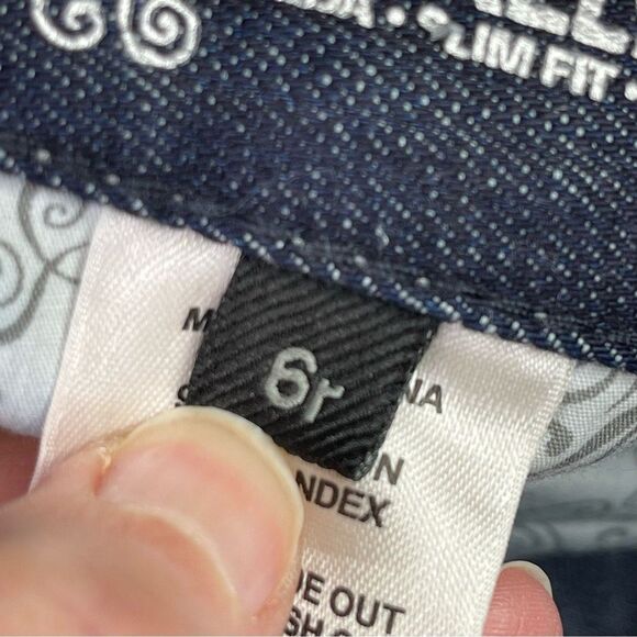 Express Jeans Women’s 26X31 Blue Bootcut Slim Fit Low Rise Dark Denim Stretch - Picture 7 of 13